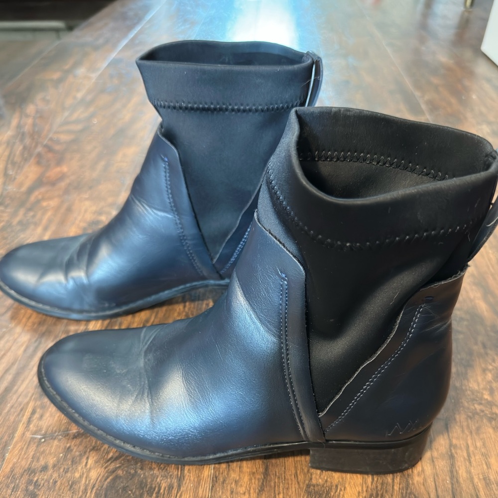 Matt & Nat Women’s Blue & Black Vegan Ankle Booties
